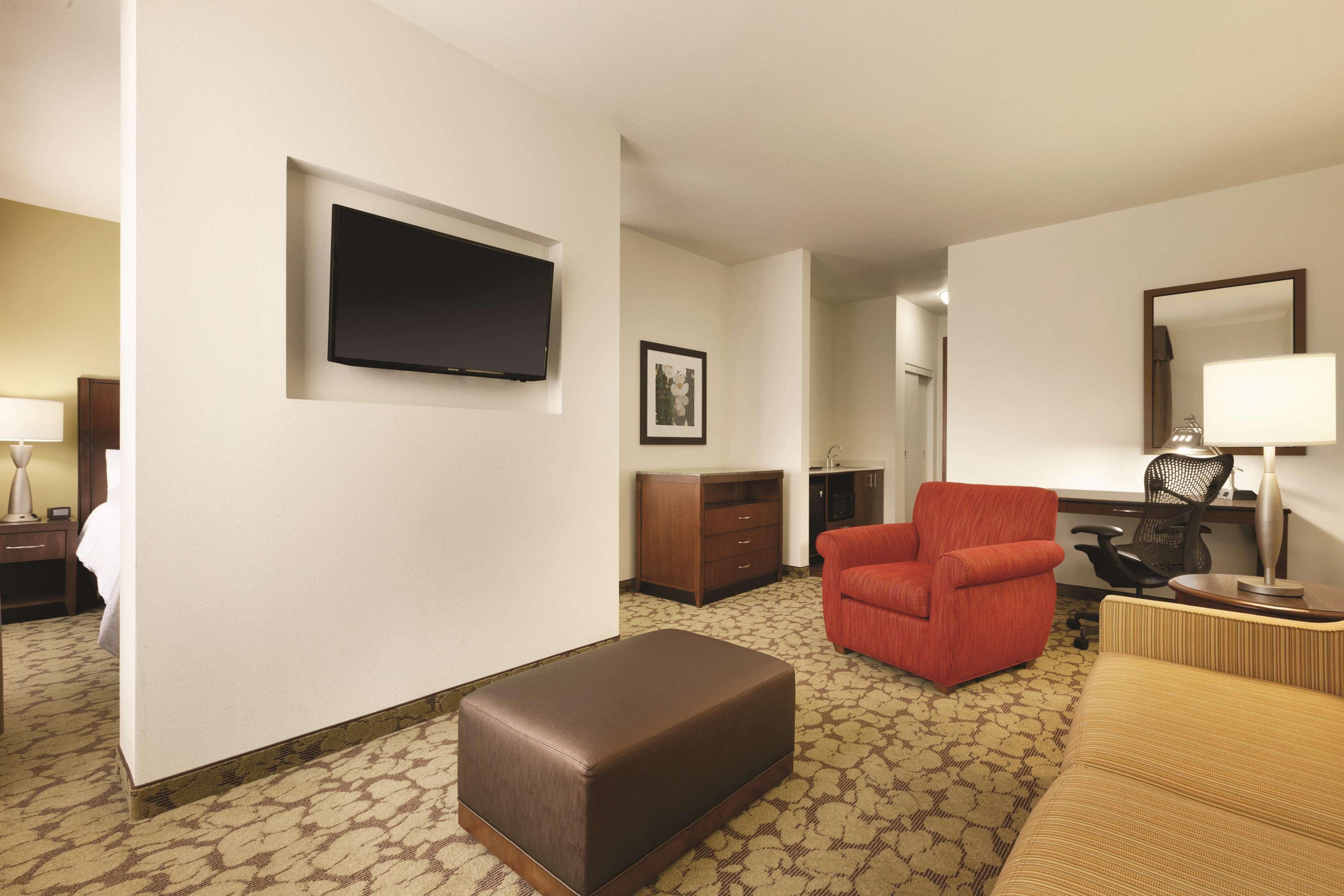 Hilton Garden Inn Rochester Downtown Exterior foto