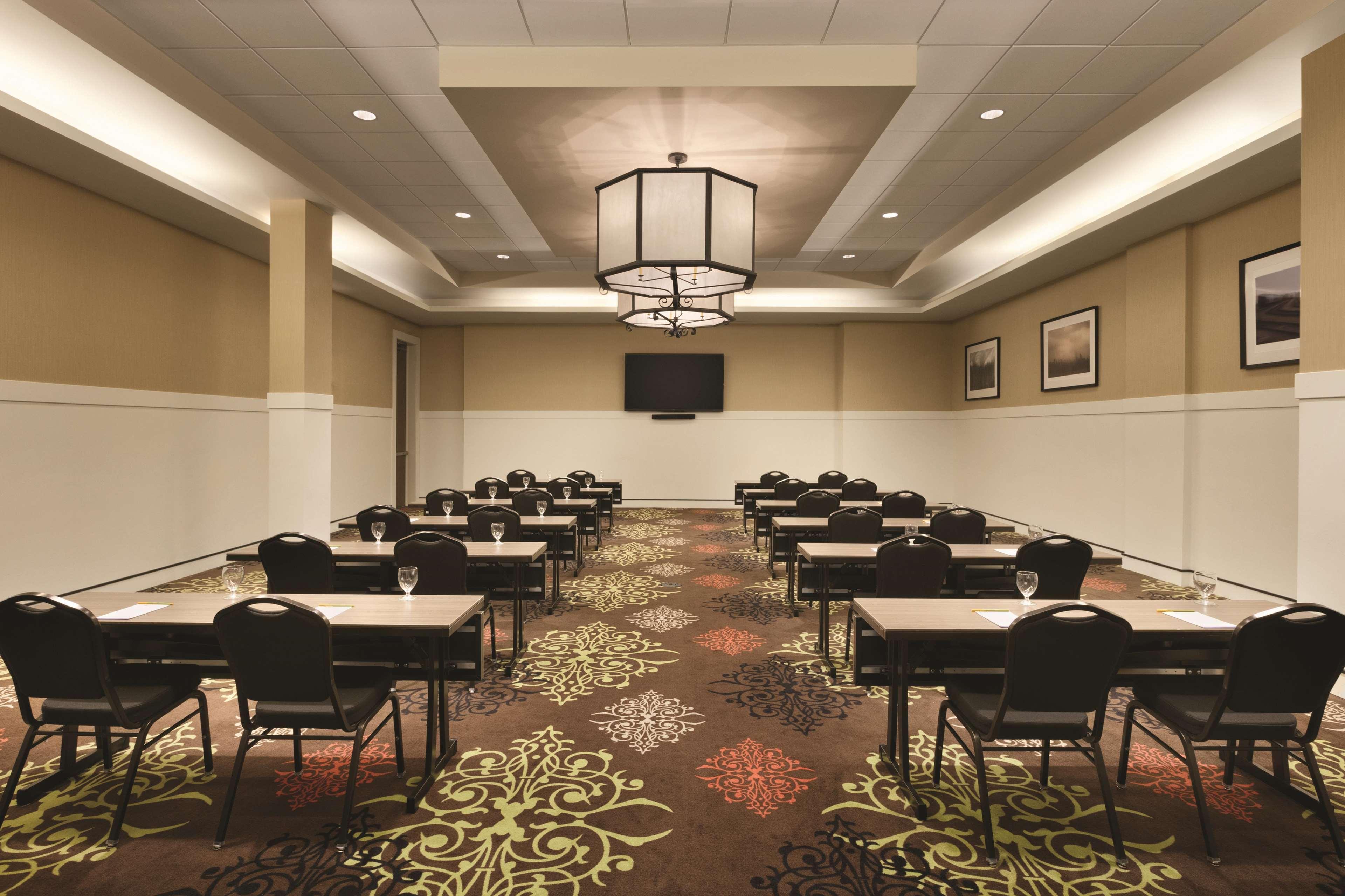 Hilton Garden Inn Rochester Downtown Exterior foto