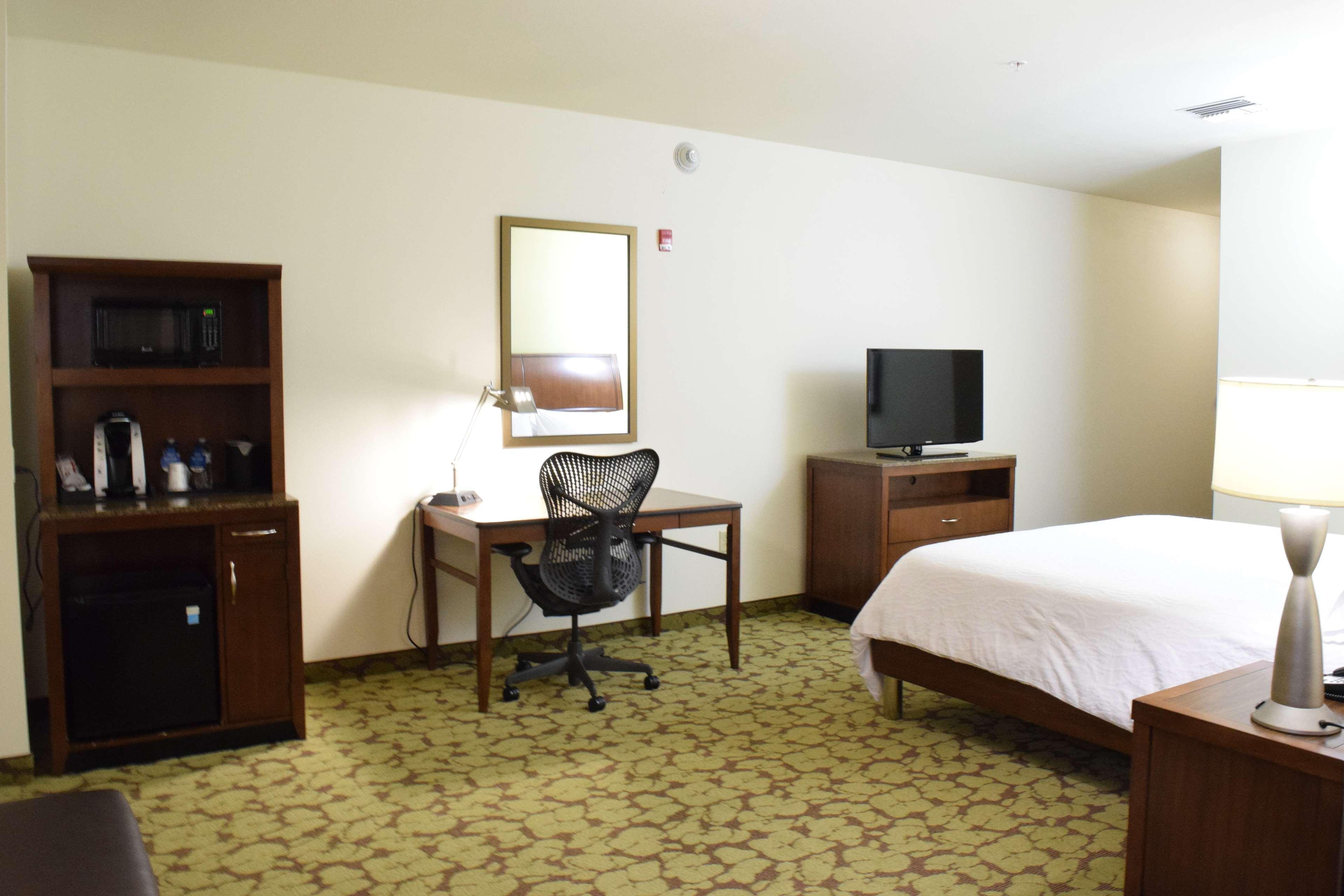 Hilton Garden Inn Rochester Downtown Exterior foto