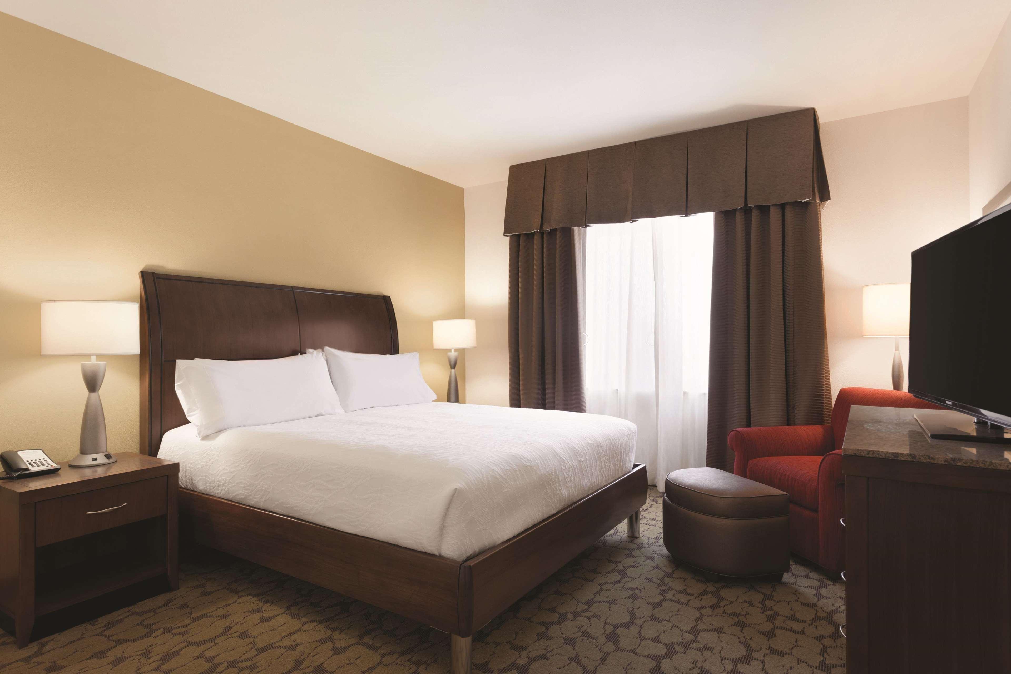 Hilton Garden Inn Rochester Downtown Exterior foto