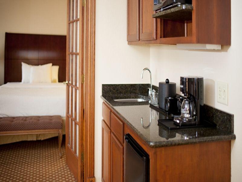 Hilton Garden Inn Rochester Downtown Exterior foto