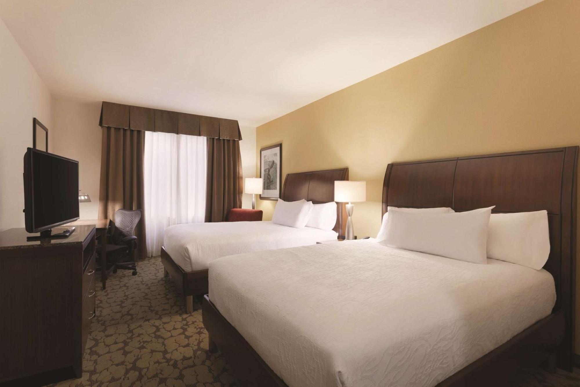 Hilton Garden Inn Rochester Downtown Exterior foto
