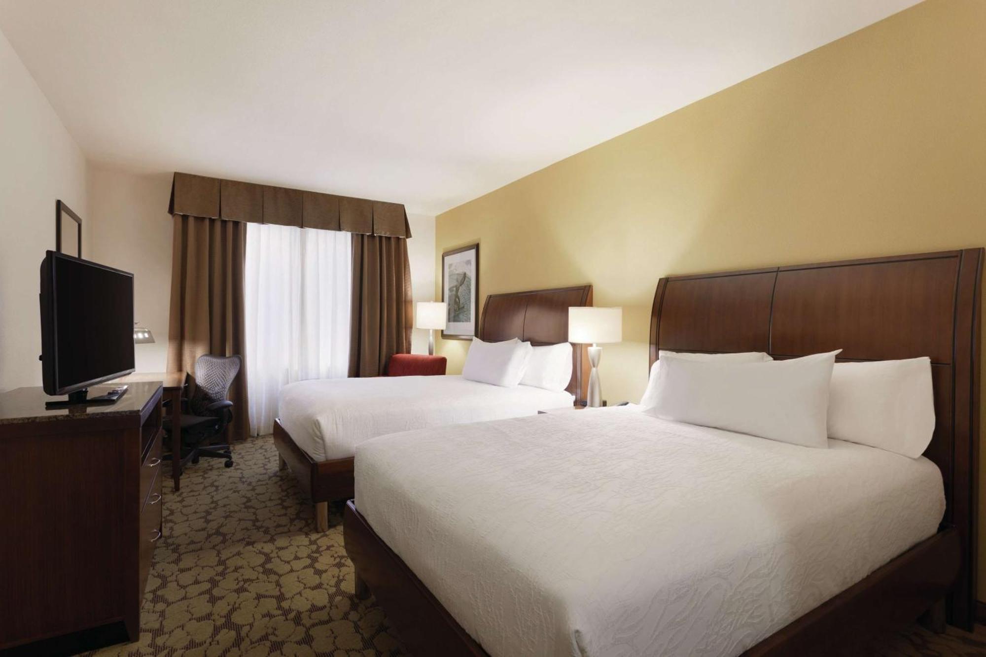 Hilton Garden Inn Rochester Downtown Exterior foto